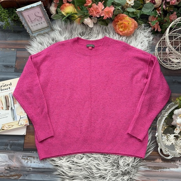 Vince Camuto Center Seam Crewneck Sweater in Paradox - Picture 6 of 11